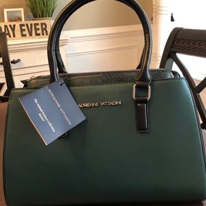 ‼️NWT‼️ TEAL! Adrienne Vittadini Satchel😱